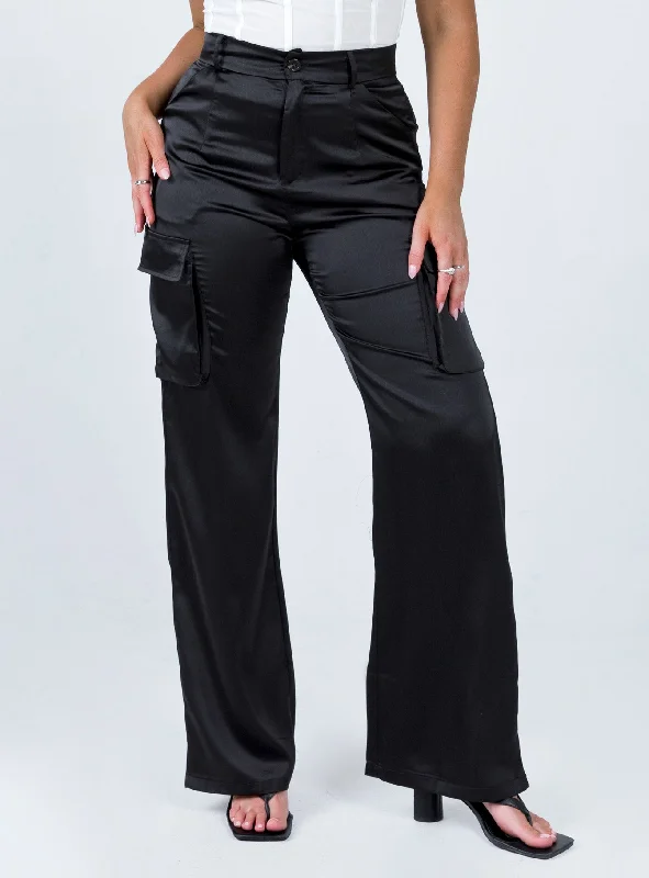 Outfits For Women Gilmore Cargo Pants Black