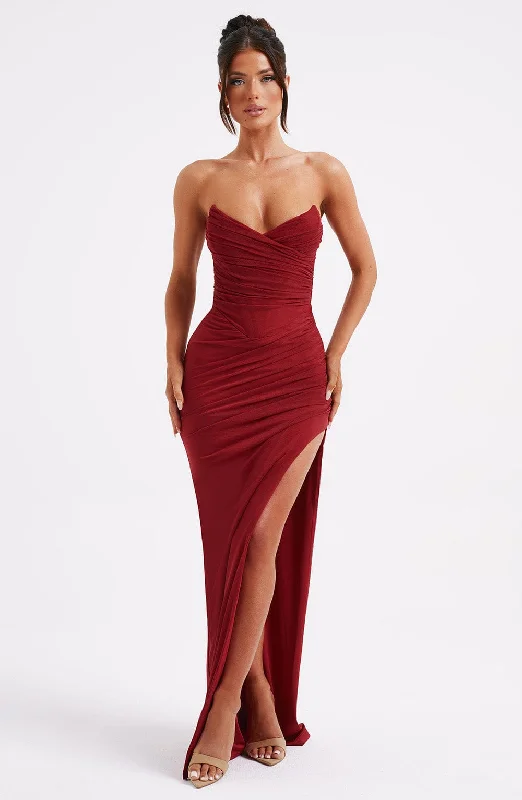 Fashion-forward Women's Wear Giovanna Maxi Dress - Wine